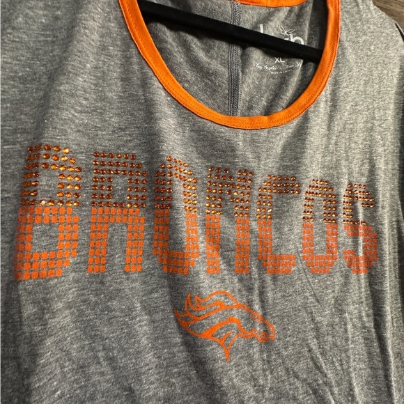 Denver Broncos Gray and Orange Blouse with Sporty Design Size XL - Picture 7 of 7